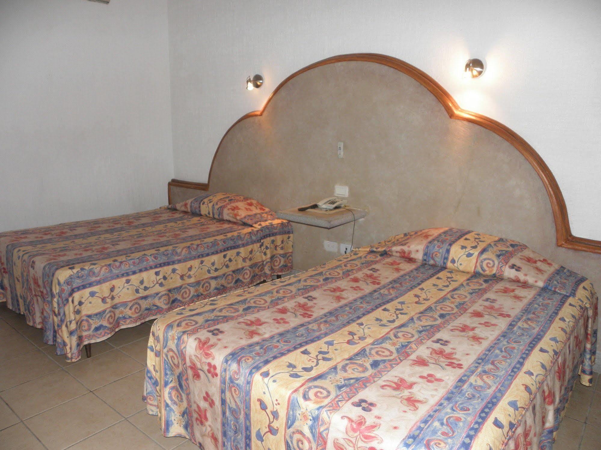 Hotel Fenix Tapachula Extérieur photo